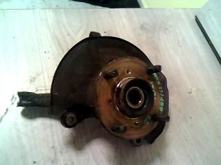 bontott SUZUKI SWIFT II Bal első Csonkállvány Kerékaggyal