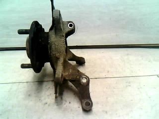 bontott SUZUKI SWIFT II Bal első Csonkállvány Kerékaggyal