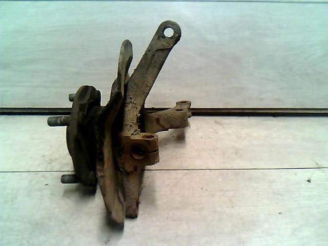 bontott SUZUKI SWIFT II Bal első Csonkállvány Kerékaggyal