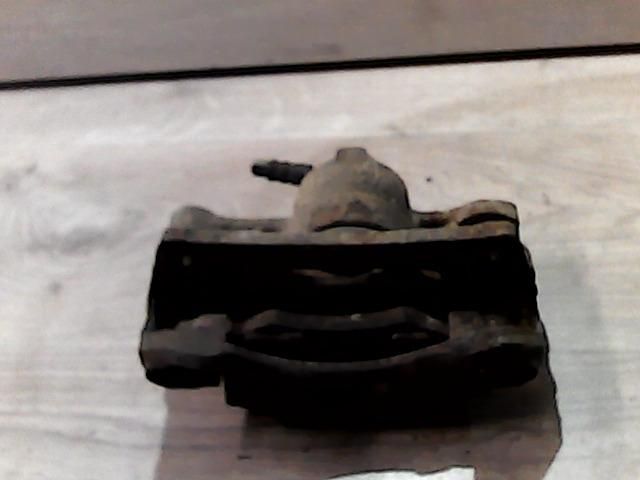 bontott SUZUKI SWIFT II Bal első Féknyereg Munkahengerrel