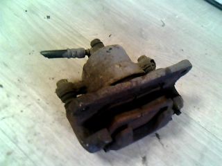 bontott SUZUKI SWIFT II Bal első Féknyereg Munkahengerrel