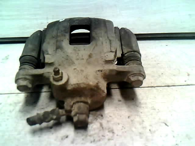 bontott SUZUKI SWIFT II Bal első Féknyereg Munkahengerrel