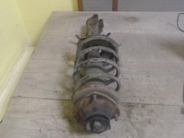 bontott SUZUKI SWIFT II Bal első Lengéscsillapító