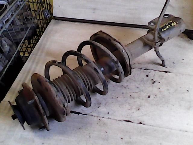 bontott SUZUKI SWIFT II Bal első Lengéscsillapító