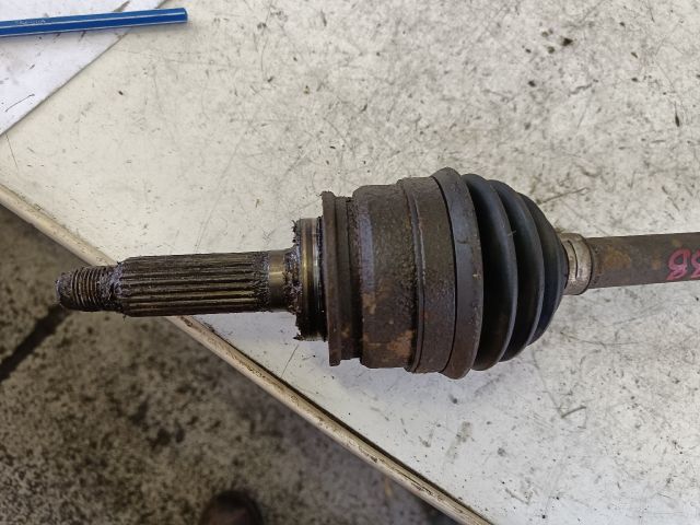 bontott SUZUKI SWIFT II Bal Féltengely