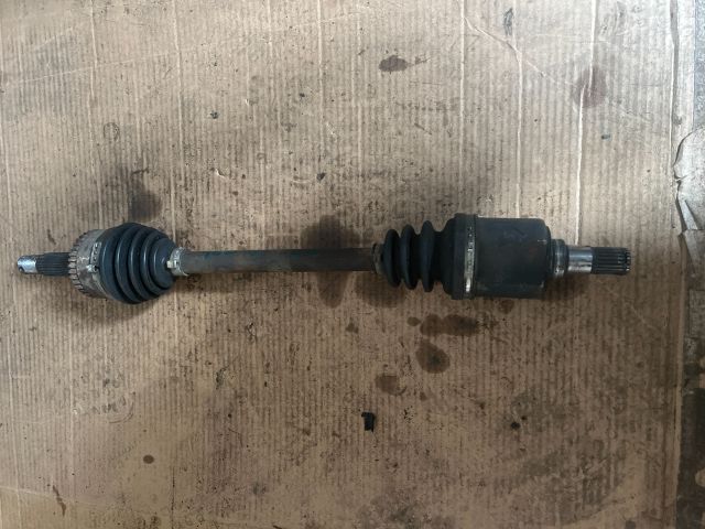 bontott SUZUKI SWIFT II Bal Féltengely