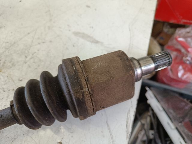 bontott SUZUKI SWIFT II Bal Féltengely