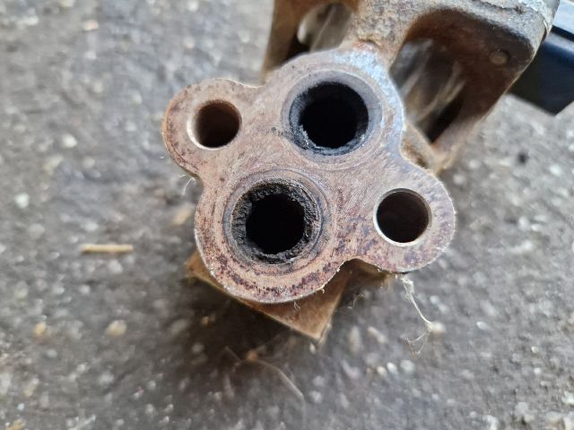 bontott SUZUKI SWIFT II EGR / AGR Vákum Szelep