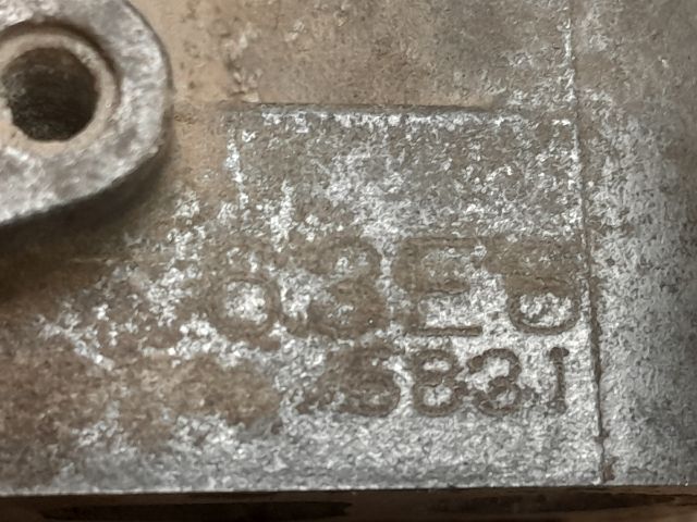 bontott SUZUKI SWIFT II Fojtószelep (Mechanikus)