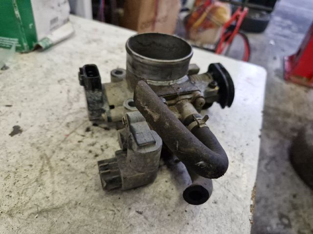 bontott SUZUKI SWIFT II Fojtószelep (Mechanikus)