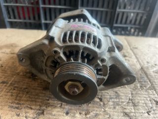 bontott SUZUKI SWIFT II Generátor