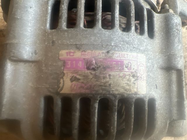 bontott SUZUKI SWIFT II Generátor