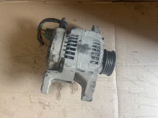 bontott SUZUKI SWIFT II Generátor