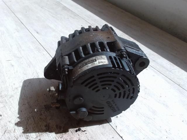 bontott SUZUKI SWIFT II Generátor