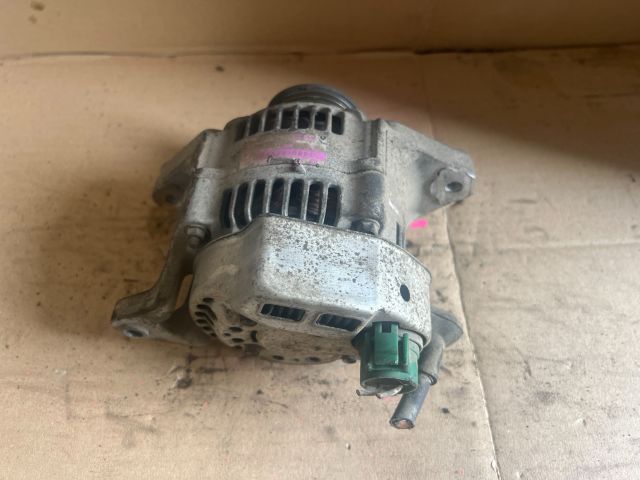 bontott SUZUKI SWIFT II Generátor