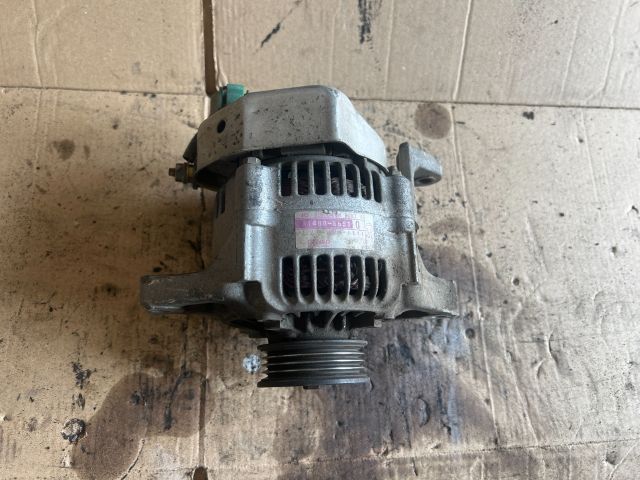 bontott SUZUKI SWIFT II Generátor