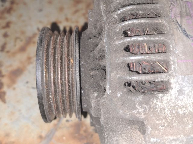 bontott SUZUKI SWIFT II Generátor