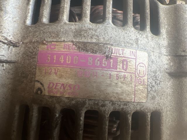 bontott SUZUKI SWIFT II Generátor