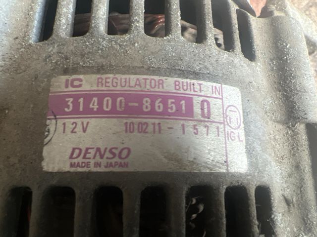 bontott SUZUKI SWIFT II Generátor