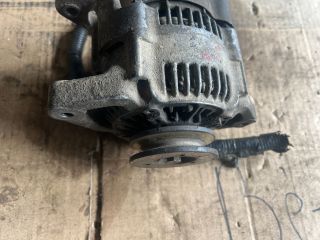 bontott SUZUKI SWIFT II Generátor