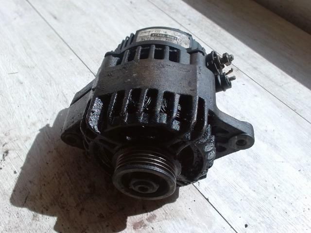 bontott SUZUKI SWIFT II Generátor