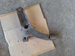 bontott SUZUKI SWIFT II Bal első Lengőkar