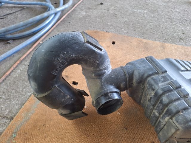 bontott SUZUKI SWIFT II Légszűrő Ház