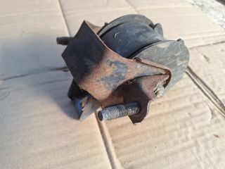 bontott SUZUKI SWIFT II Motor Tartó Bak (Fém)