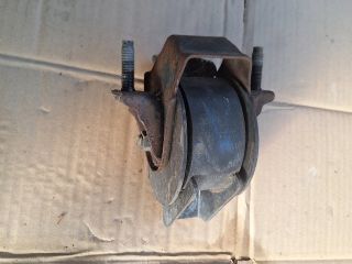 bontott SUZUKI SWIFT II Motor Tartó Bak (Fém)