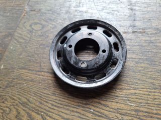 bontott SUZUKI SWIFT II Vízpumpa Szíjtárcsa