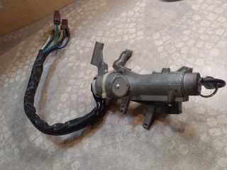 bontott SUZUKI SWIFT II Gyújtáskapcsoló