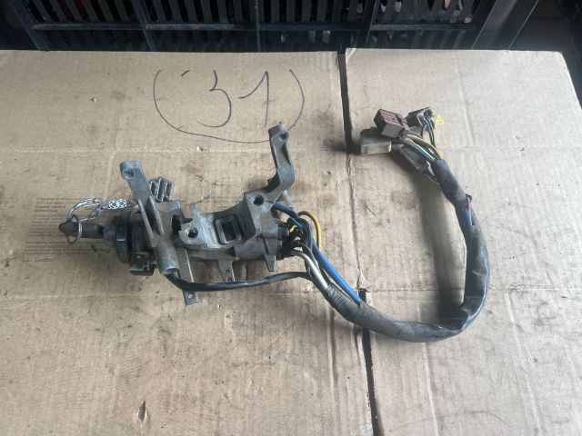 bontott SUZUKI SWIFT II Gyújtáskapcsoló