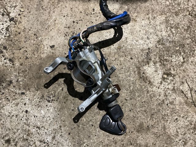 bontott SUZUKI SWIFT II Gyújtáskapcsoló