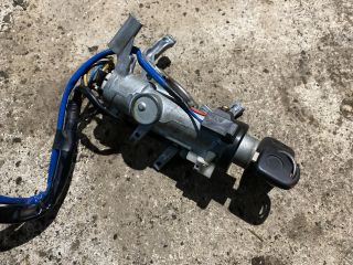 bontott SUZUKI SWIFT II Gyújtáskapcsoló