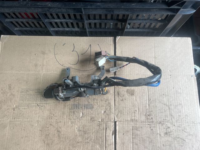 bontott SUZUKI SWIFT II Gyújtáskapcsoló