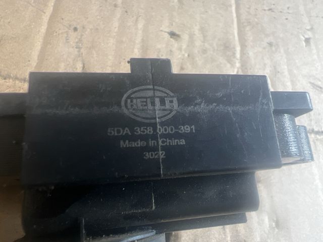 bontott SUZUKI SWIFT II Gyújtótrafó