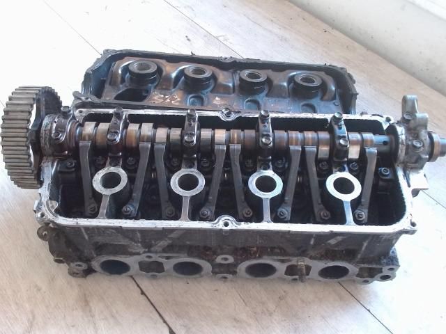 bontott SUZUKI SWIFT II Hengerfej