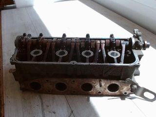 bontott SUZUKI SWIFT II Hengerfej