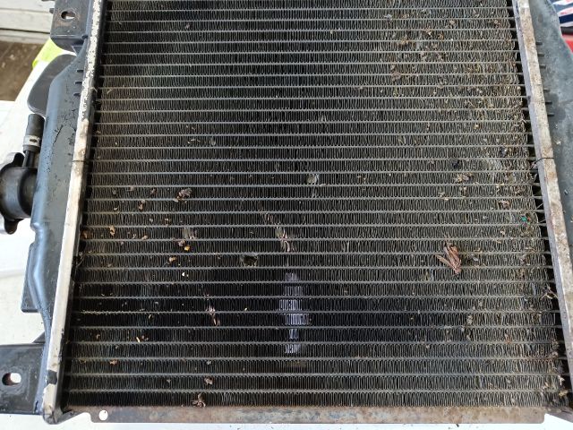 bontott SUZUKI SWIFT II Hűtő Ventilátor(ok), Radiátor(ok) Szett