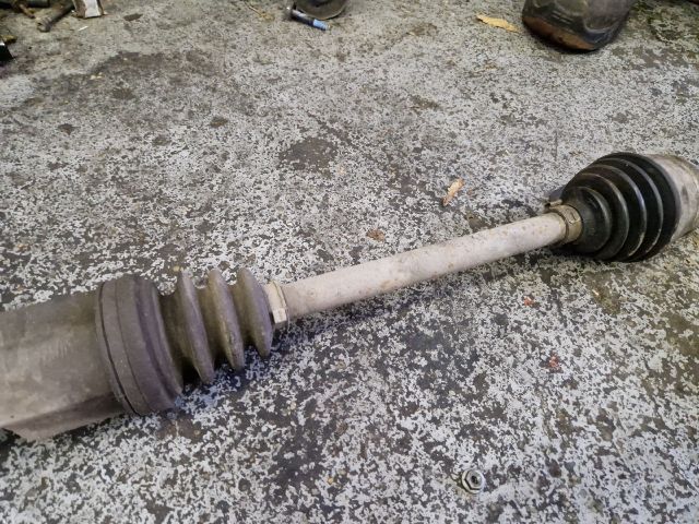 bontott SUZUKI SWIFT II Jobb Féltengely