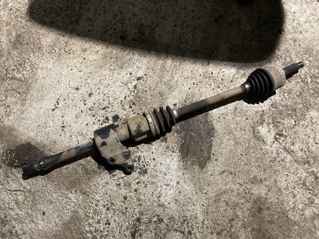 bontott SUZUKI SWIFT II Jobb Féltengely