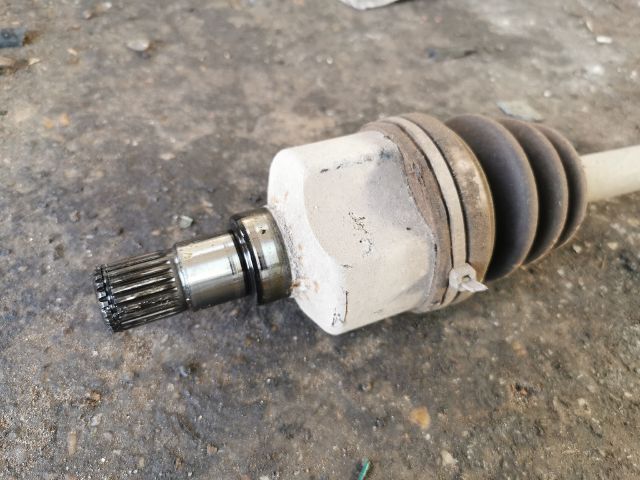 bontott SUZUKI SWIFT II Jobb Féltengely