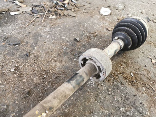 bontott SUZUKI SWIFT II Jobb Féltengely