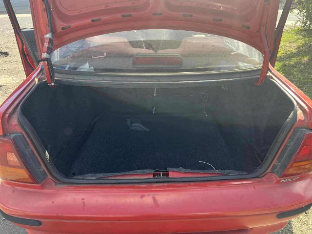 bontott SUZUKI SWIFT II Jobb hátsó Féknyereg Munkahengerrel