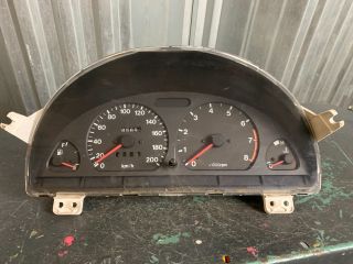 bontott SUZUKI SWIFT II Kilométeróra