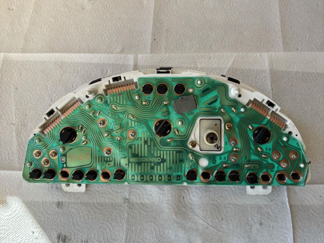 bontott SUZUKI SWIFT II Kilométeróra