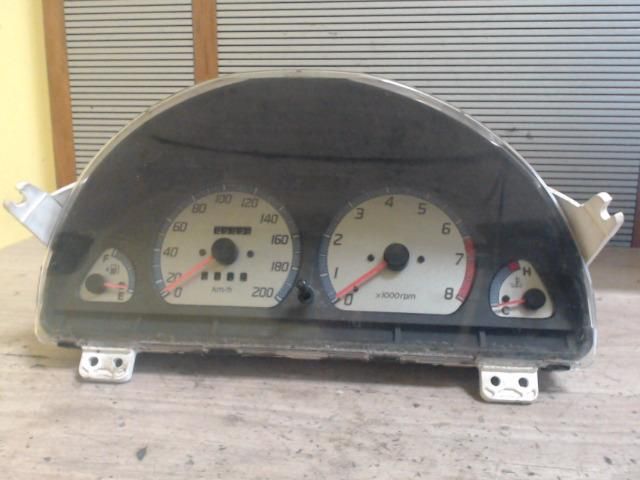 bontott SUZUKI SWIFT II Kilométeróra