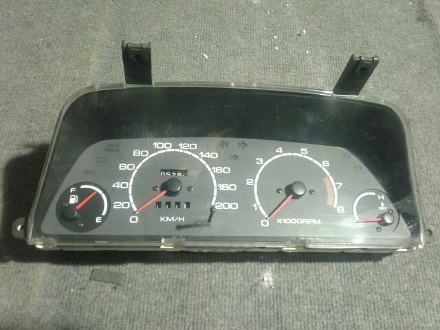 bontott SUZUKI SWIFT II Kilométeróra