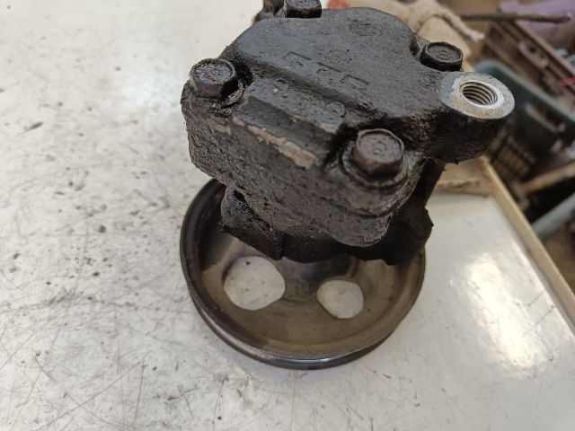 bontott SUZUKI SWIFT II Kormányszervó Motor (Hidraulikus)