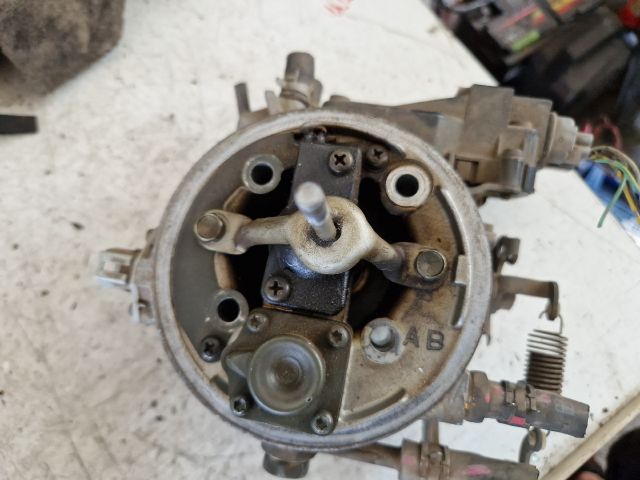 bontott SUZUKI SWIFT II Központi Injektor